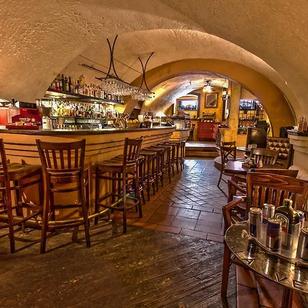 Nicolas * Прага